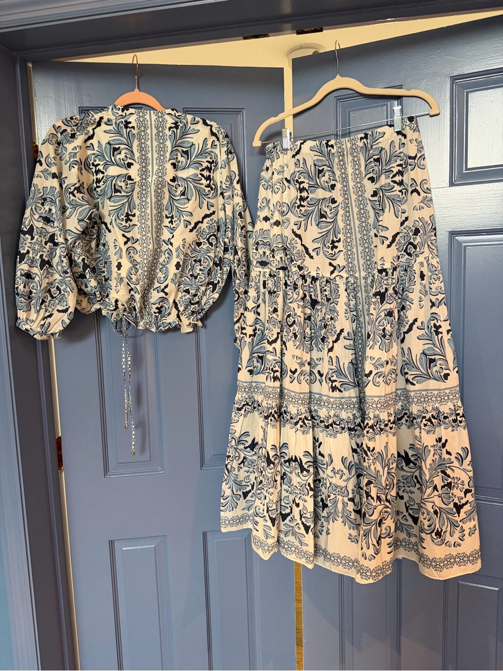 Cara Cara Perrin Top + Melanie Skirt Size Medium - Picture 2 of 14